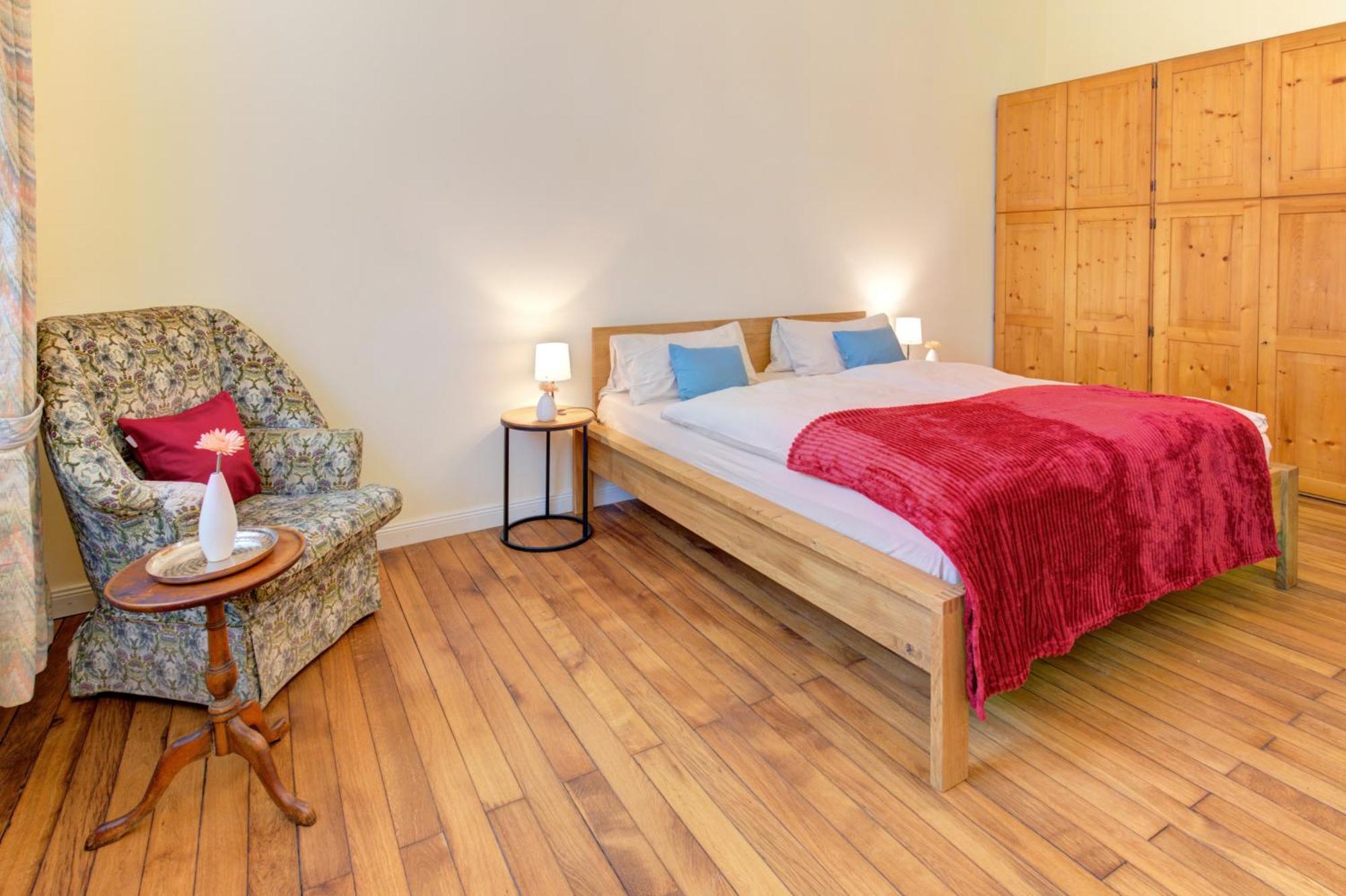 Charmante Altbauwohnung Apartment Rhodt unter Rietburg