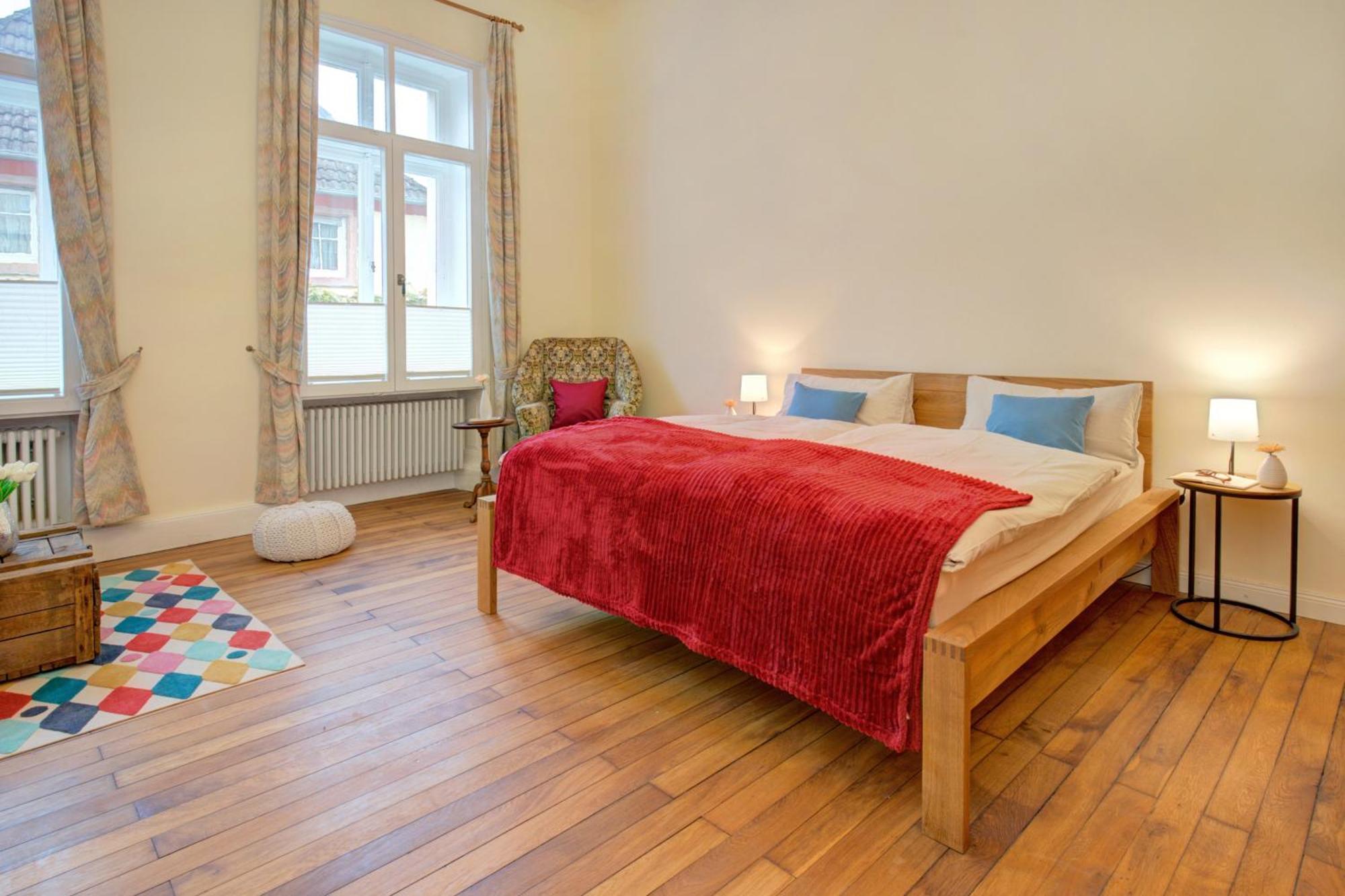 Apartment Charmante Altbauwohnung Rhodt unter Rietburg